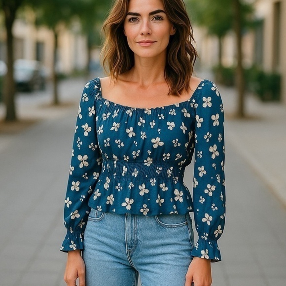 SO Floral Blue Smocked Women's Top